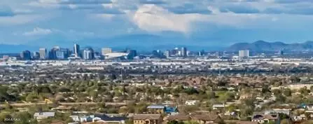 View/Area - 2215 E Siesta Dr, Phoenix, AZ 85042 photo 10 of 18