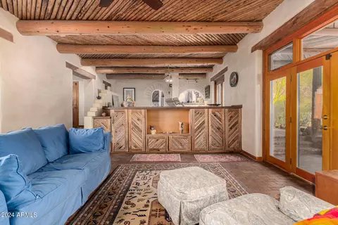 Living - 2215 E Siesta Dr, Phoenix, AZ 85042 photo 4 of 5