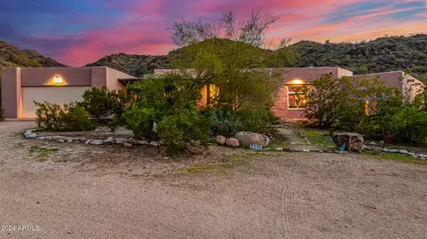 Exterior - 2215 E Siesta Dr, Phoenix, AZ 85042 photo 1 of 27