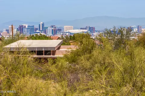 View/Area - 2215 E Siesta Dr, Phoenix, AZ 85042 photo 18 of 18