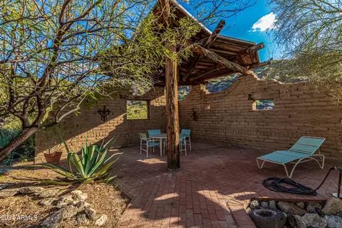 Exterior - 2215 E Siesta Dr, Phoenix, AZ 85042 photo 21 of 27