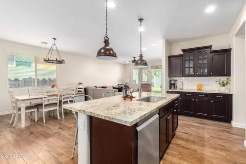 Kitchen - 30813 N 25th Dr, Phoenix, AZ 85085 photo 4 of 5