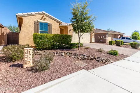 Exterior - 30813 N 25th Dr, Phoenix, AZ 85085 photo 3 of 14