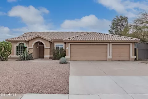 1201 E Thatcher Blvd, Chandler, AZ 85225