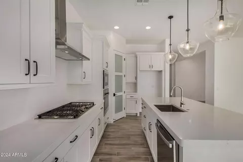 8133 E Jacaranda St, Mesa, AZ 85207 photo 3