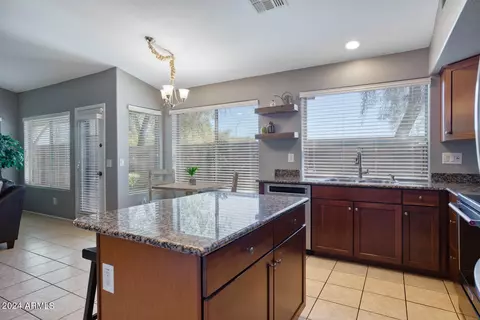 2826 E Park View Ln, Phoenix, AZ 85024 photo 6