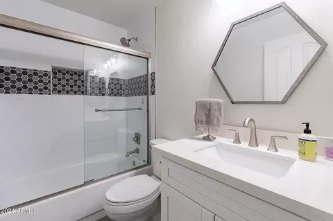 Bath - 2318 E Anchor Dr, Gilbert, AZ 85234 photo 1 of 5