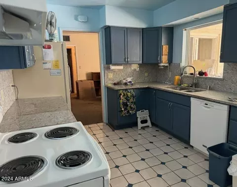 4337 E Calle Redonda --, Phoenix, AZ 85018 photo 4