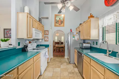 1910 E Behrend Dr, Phoenix, AZ 85024 photo 14