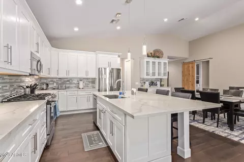 Kitchen - 4202 N 18th Pl, Phoenix, AZ 85016 photo 1 of 1
