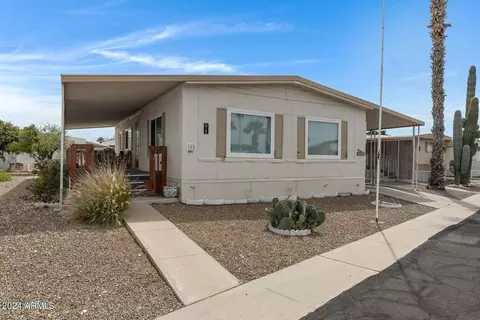 305 S Val Vista Dr #162, Mesa, AZ 85204