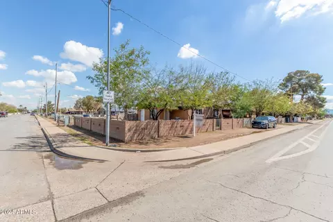 3045 W Fillmore St, Phoenix, AZ 85009