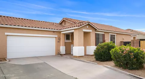 Exterior - 3861 E Flower St, Gilbert, AZ 85298 photo 3 of 12