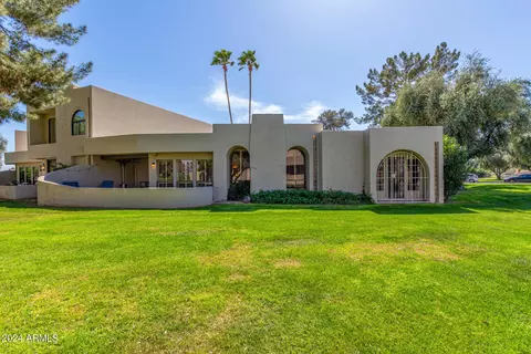 1053 N Vista Verde Dr, Litchfield Park, AZ 85340