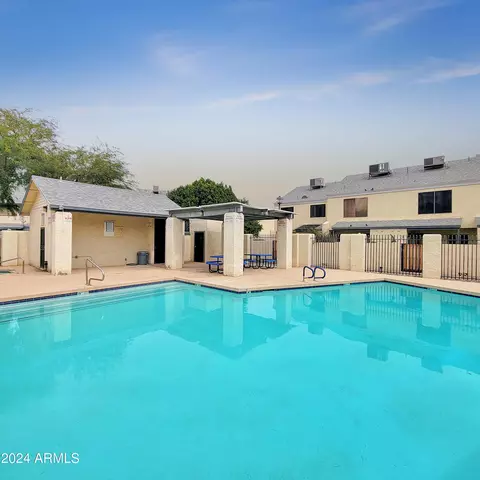7801 N 44th Dr #1179, Glendale, AZ 85301
