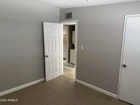 2226 W Campbell Ave, Phoenix, AZ 85015 photo 11