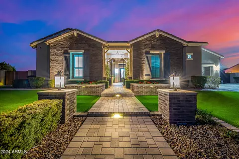 2557 E Vista Verde St, Gilbert, AZ 85298