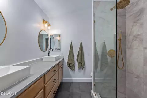 Bath - 170 E Guadalupe Rd #105, Gilbert, AZ 85234 photo 1 of 4
