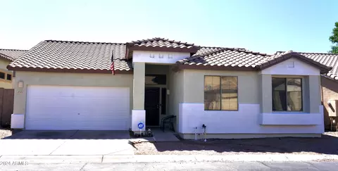 8925 E Calypso Ave, Mesa, AZ 85208