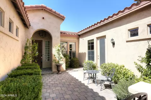 4140 S Lafayette Pl, Chandler, AZ 85249