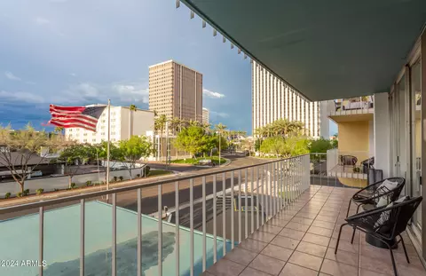 207 W Clarendon Ave #2E, Phoenix, AZ 85013