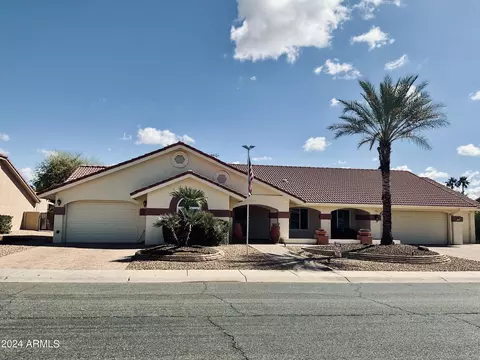 21007 N Desert Sands Dr, Sun City West, AZ 85375