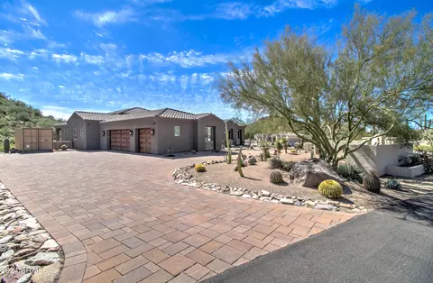 9015 E Omega St, Mesa, AZ 85207 photo 5