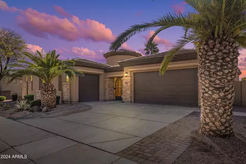 3417 E Raven Dr, Chandler, AZ 85286