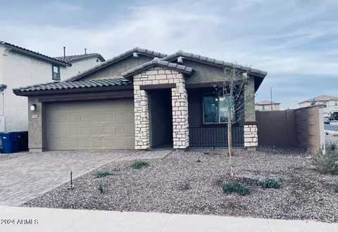 7950 E Queensborough Ave, Mesa, AZ 85212