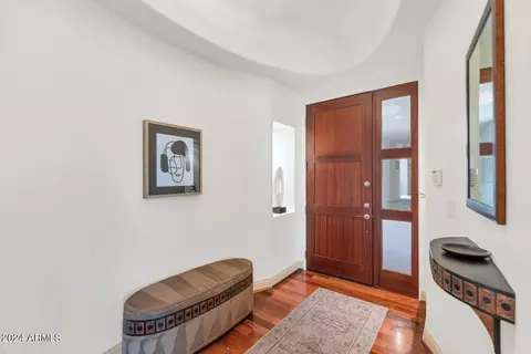Entry Way - 8 E Biltmore Est #206, Phoenix, AZ 85016 photo 1 of 1
