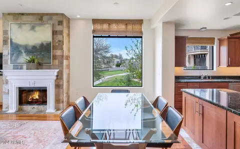 Dining - 8 E Biltmore Est #206, Phoenix, AZ 85016 photo 3 of 3