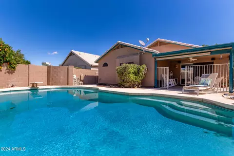 5748 S Brittany Ln, Tempe, AZ 85283