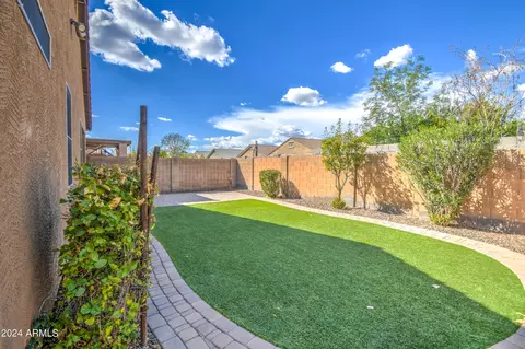 Exterior - 2140 E Kings Ave, Phoenix, AZ 85022 photo 10 of 10
