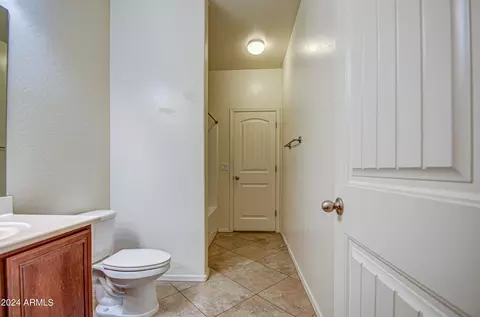 Bath - 2140 E Kings Ave, Phoenix, AZ 85022 photo 7 of 11