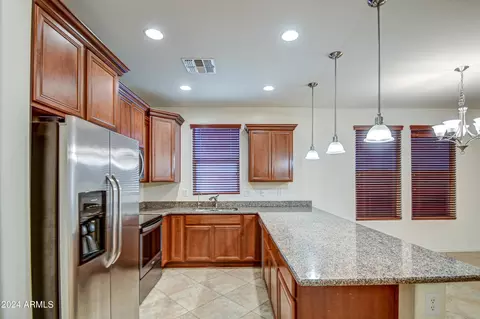 Kitchen - 2140 E Kings Ave, Phoenix, AZ 85022 photo 2 of 5