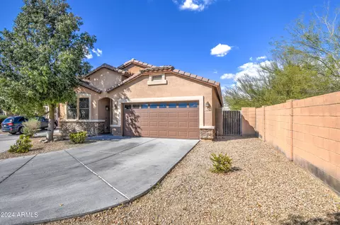 Exterior - 2140 E Kings Ave, Phoenix, AZ 85022 photo 4 of 10