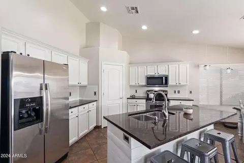 4495 E Laurel Ave, Gilbert, AZ 85234 photo 8