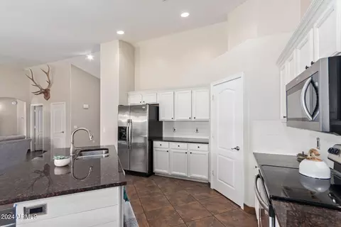 4495 E Laurel Ave, Gilbert, AZ 85234 photo 10