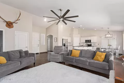 4495 E Laurel Ave, Gilbert, AZ 85234 photo 14
