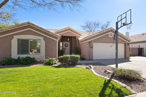 4495 E Laurel Ave, Gilbert, AZ 85234