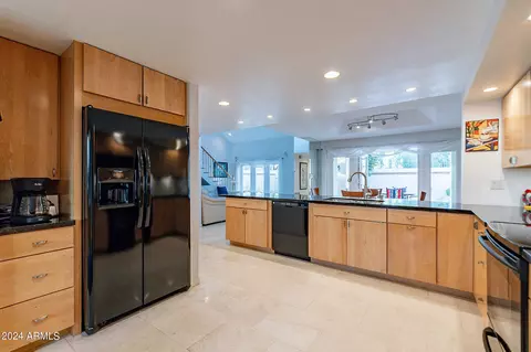 2414 E Palo Verde Dr, Phoenix, AZ 85016 photo 14