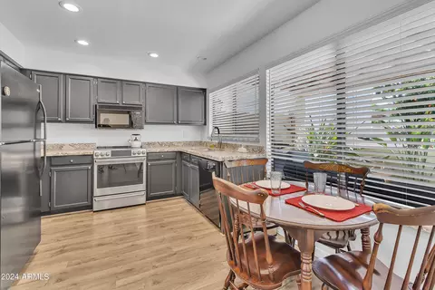 7919 E Desert Trl, Mesa, AZ 85208