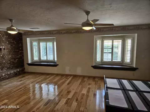 948 E Grandview Rd, Phoenix, AZ 85022 photo 19