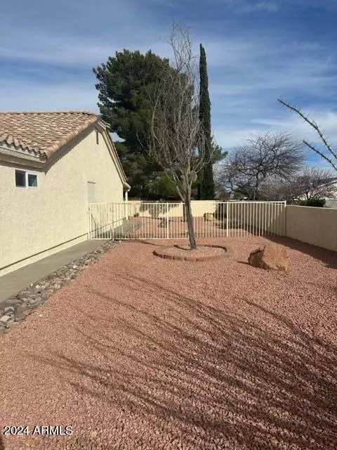 Exterior - 1387 S Arcadia Dr, Globe, AZ 85501 photo 3 of 6