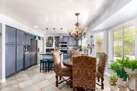 Dining - 1726 E Sheena Dr, Phoenix, AZ 85022 photo 2 of 3