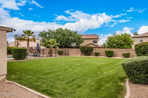 Exterior - 2537 E Sagebrush St, Gilbert, AZ 85296 photo 11 of 33