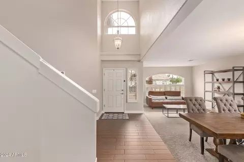 Entry Way - 2537 E Sagebrush St, Gilbert, AZ 85296 photo 1 of 3