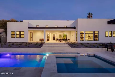 Exterior - 4164 N 33rd St, Phoenix, AZ 85018 photo 10 of 14