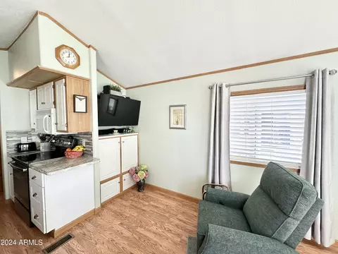 329 S Emerald Dr, Apache Junction, AZ 85120 photo 15