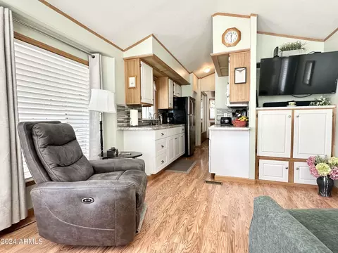 329 S Emerald Dr, Apache Junction, AZ 85120 photo 18